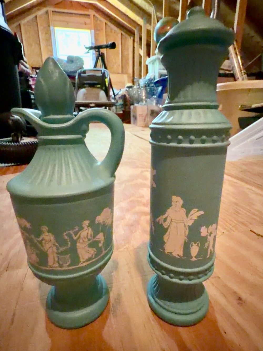 1979 Avon Bath Oil & Perfume Bottle Set